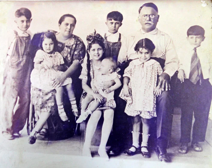 Alvaro Obregon con familia en Sonora Álvaro Obregón con familia en Sonora